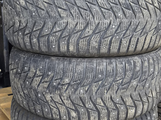 215/55R16