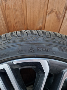 Kia R18 velgede komplekt 225/40 R18 — Goodyear UltraGrip Ice 3 (5 foto / 7)