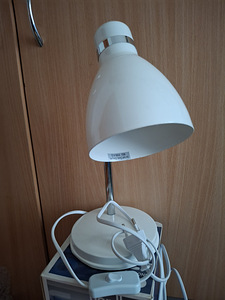 Laualamp (2 foto / 3)