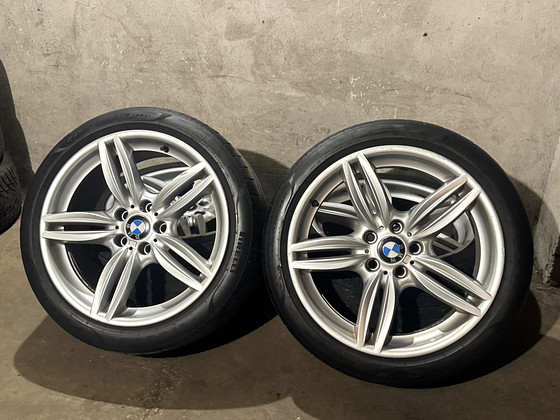 ‘19 5x120 BMW Style351 originaal veljed suverehvidega