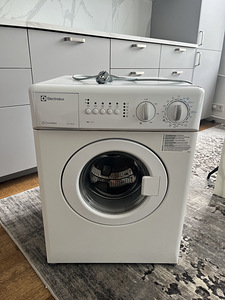 Electrolux pesumasin EWC 1350 (1 foto / 4)