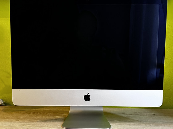 iMac (21,5 дюйма, Full HD, конец 2015 г.)