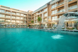 PRIVE SIDE SUITE & SPA (3 foto / 10)