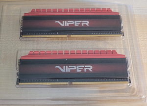 Память 2x8GB DDR4-3000 Patriot Viper DIMM для настольного ко (2 фото из 3)