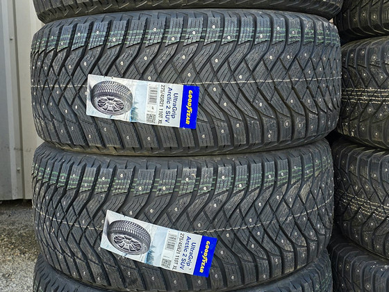 Шины R21 275 45 21 Goodyear Ultra Grip Ice Arctic2 новые
