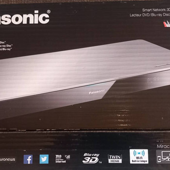 Проигрыватель Blu-ray дисков Panasonic DMP-BDT460
