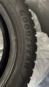 Good Year Ultra Grip Arctic 2 (1 foto / 5)
