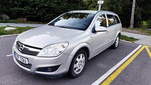 Opel Astra 1.6 (1 фото из 15)