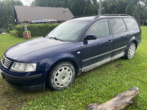 VW Passat 1.9 TDI (3 фото из 13)