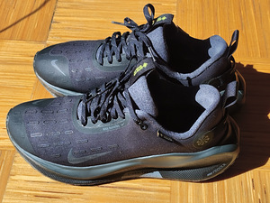 Женские кроссовки Nike ReactX Infinity RN 4 GORE-TEX (3 фото из 7)