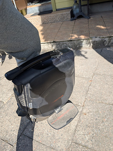 Inmotion V12 (HS) (7 фото из 7)