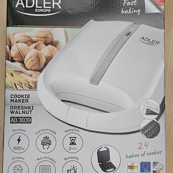 Орешница Adler AD3039