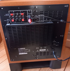 Receiver Yamaha RX-V440RDS koos subwooferi ja nelja kõlariga (3 foto / 10)