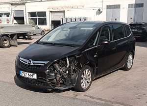 Opel Zafira Tourer (1 фото из 3)