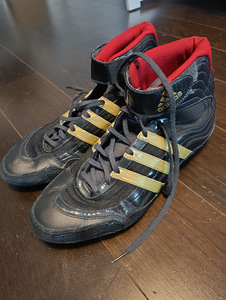 Борцовки Adidas (wrestling chose) 47,5sm/30,5sm (5 фото из 10)