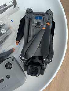 Dji mavic 3 classic (5 фото из 7)