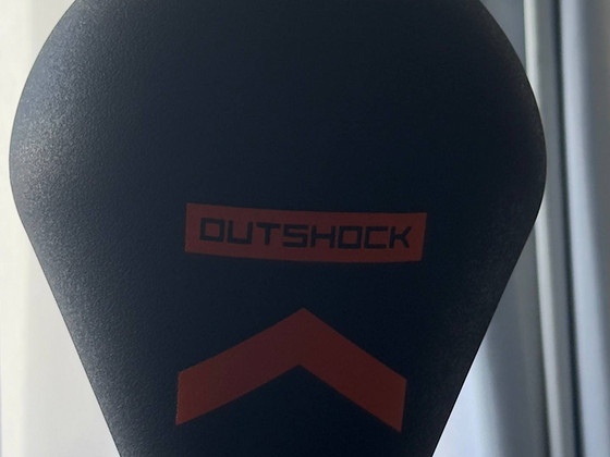Груша Outshock