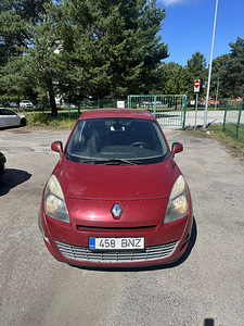 Renault регистрация оплачена . (1 фото из 9)