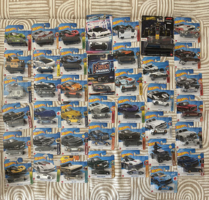 Müün 41 Hot Wheelsi autot (1 foto / 7)
