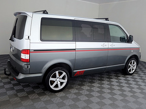 Volkswagen Transporter Passenger 1.9 TDI 75kW (3 фото из 8)