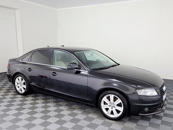 Audi A4 S-Line ATM 2.7 TDI 140kW