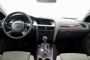 Audi A4 S-Line ATM 2.7 TDI 140kW (5 фото из 8)