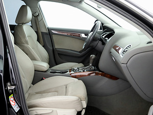 Audi A4 S-Line ATM 2.7 TDI 140kW (6 фото из 8)