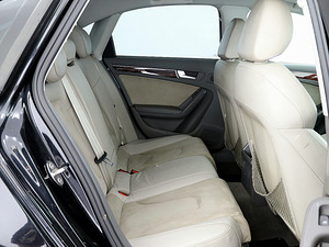 Audi A4 S-Line ATM 2.7 TDI 140kW (7 фото из 8)