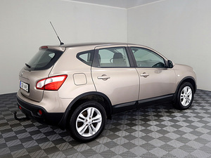 Nissan Qashqai Comfort 1.6 86kW (3 фото из 7)