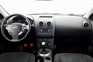 Nissan Qashqai Comfort 1.6 86kW (5 фото из 7)