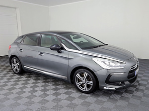 Citroen DS5 Luxury ATM 2.0 HDi 120kW (1 фото из 9)