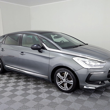 Citroen DS5 Luxury ATM 2.0 HDi 120kW
