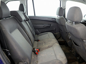 Opel Zafira Elegance ATM 1.9 CDTi 88kW (7 foto / 8)
