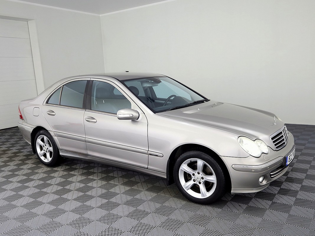 Mercedes-Benz C 200 Avantgarde ATM 1.8 Kompressor 120kW
