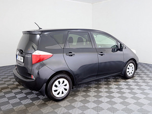 Toyota Verso-S Linea Sol 1.3 73kW (3 фото из 8)