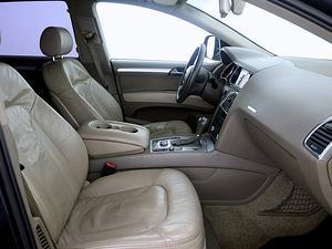 Audi Q7 Highline ATM 3.0 TDI 155kW (6 фото из 9)