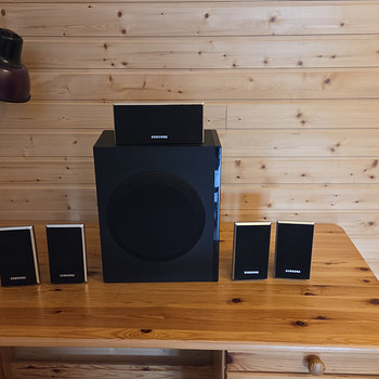 Kõlarid ja subwoofer Samsung
