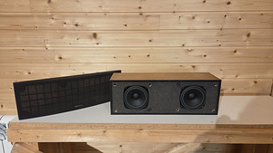 Центральная колонка Kenwood (3 фото из 3)