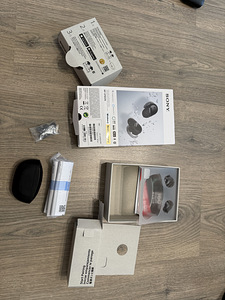Sony WF-SP800N (4 фото из 4)
