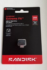 Sandisk 256GB Extreme Fit USB-C Flash Drive 400MB/s (1 фото из 2)