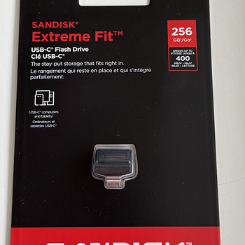 Sandisk 256GB Extreme Fit USB-C Flash Drive 400MB/s