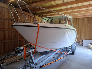 Müüa mootorpaat AMT 215 PH (Pilothouse) (5 foto / 10)