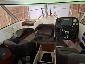 Müüa mootorpaat AMT 215 PH (Pilothouse) (3 foto / 10)