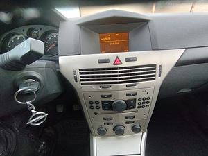 Opel astra 1,3 дизель 2007 год (4 фото из 6)