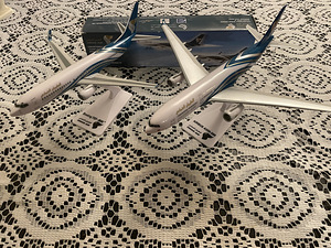 Oman air B737-800 1:200 ja A330-200 1:250 (1 foto / 1)