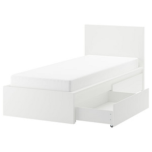 Кровать malm ikea (1 фото из 3)