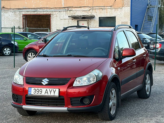 SUZUKI SX4