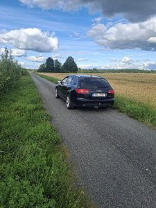 Audi A6 C6 2.7TDI механика (2 фото из 9)