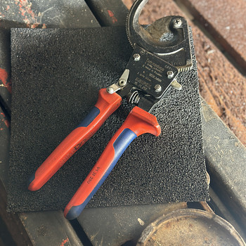 Кусачки Knipex