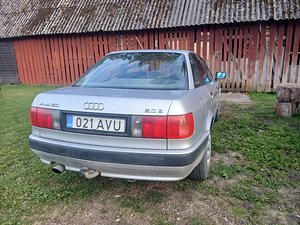 Audi 80B4 (3 фото из 6)